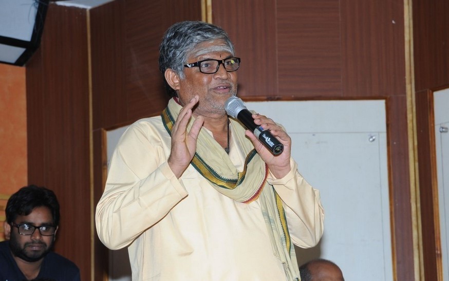 Karthikeya Success Meet