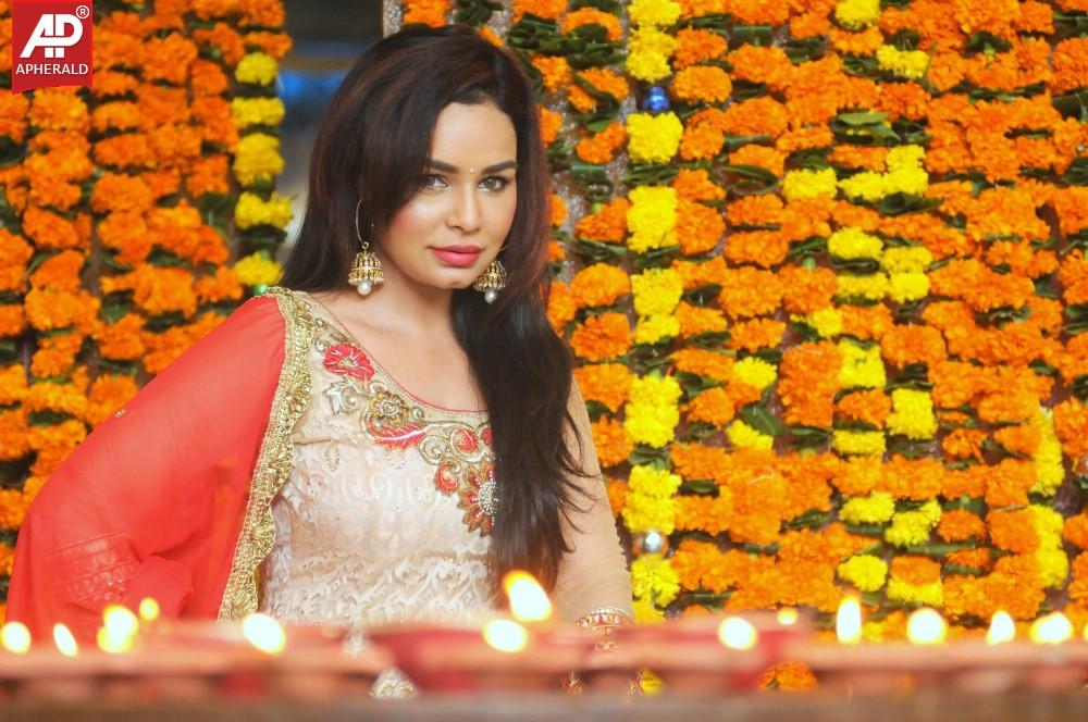 Kavita Verma Diwali Photoshoot