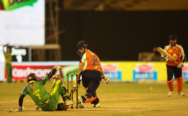 Kerala Strikers Vs Veer Marathi Match Photos