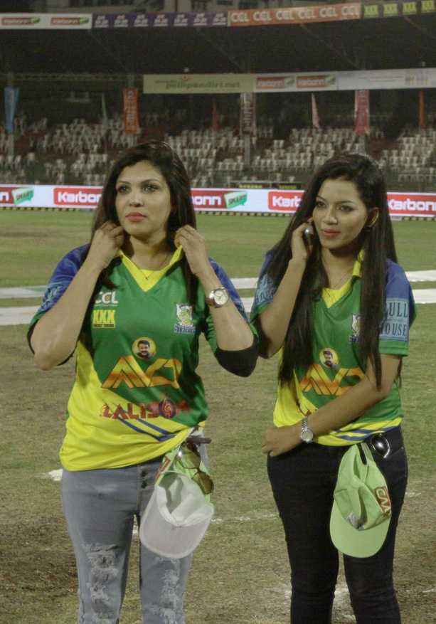 Kerala Strikers Vs Veer Marathi Match Photos