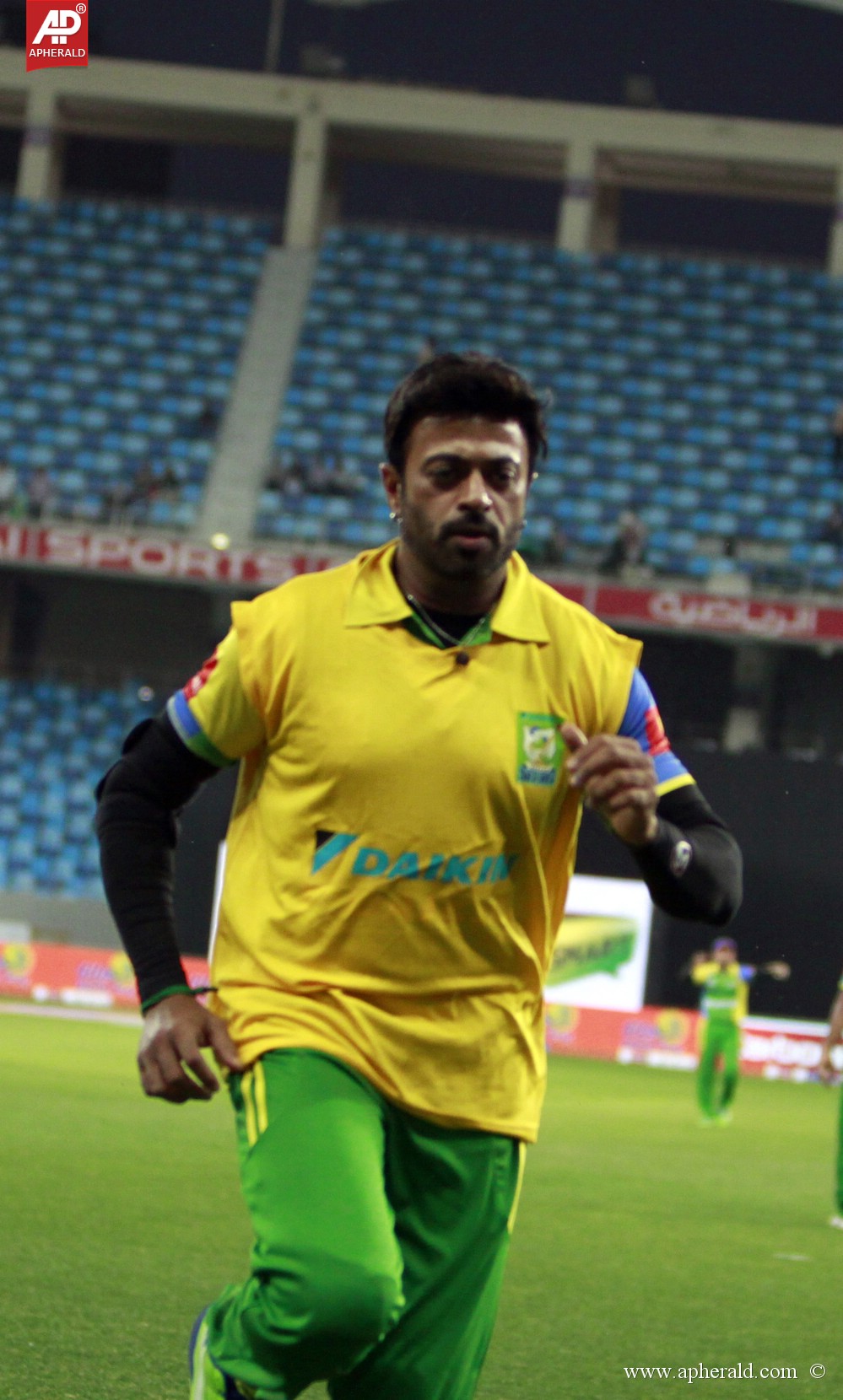 CCL 4 Kerala Strikers Vs Veer Marathi Match Pics