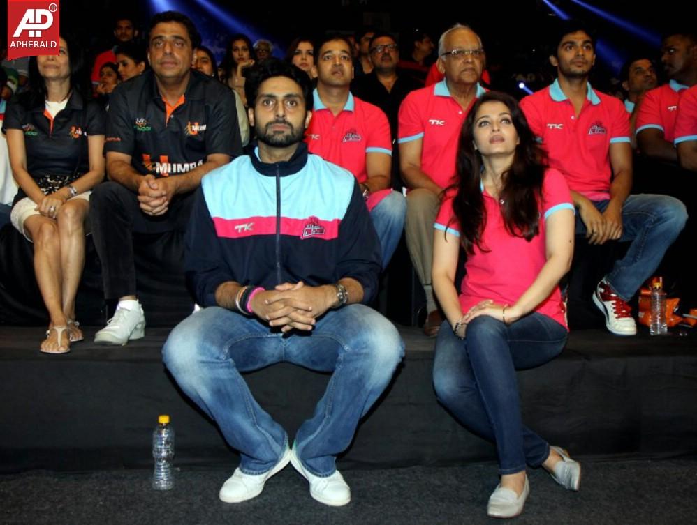 Khans n Bachchans Watch Kabaddi Match