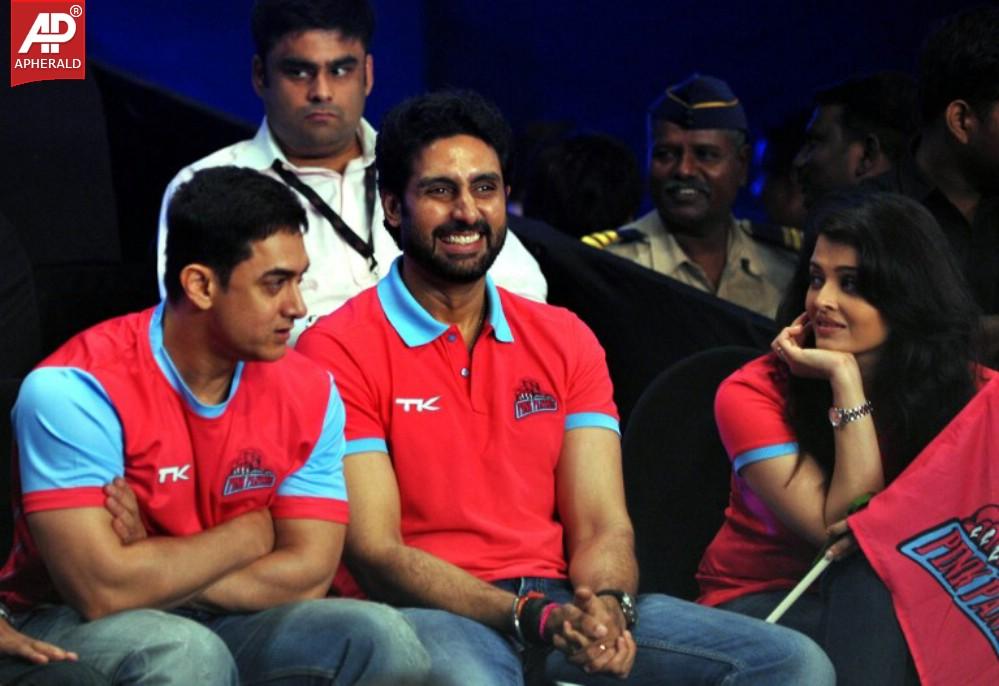 Khans n Bachchans Watch Kabaddi Match