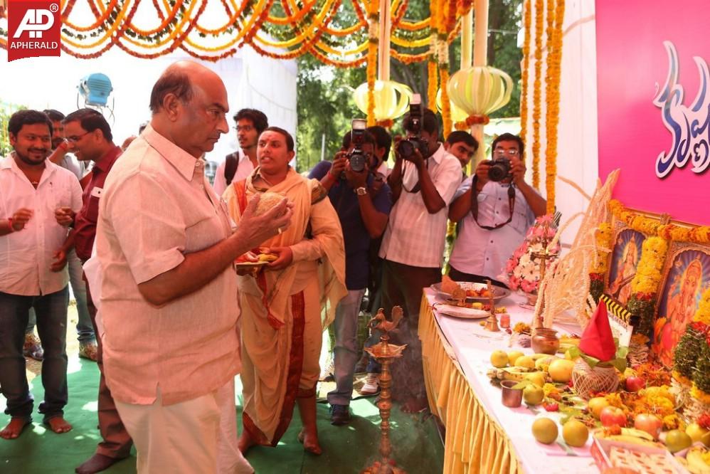 Krishnamma Kalipindi Iddarini Movie Opening