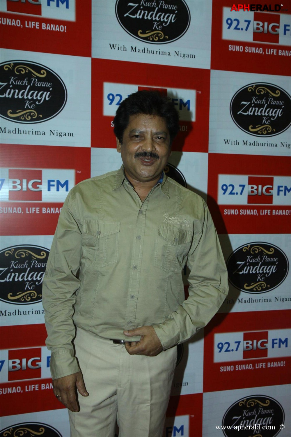 Kuchh Panne Zindagi Ke Show Photos