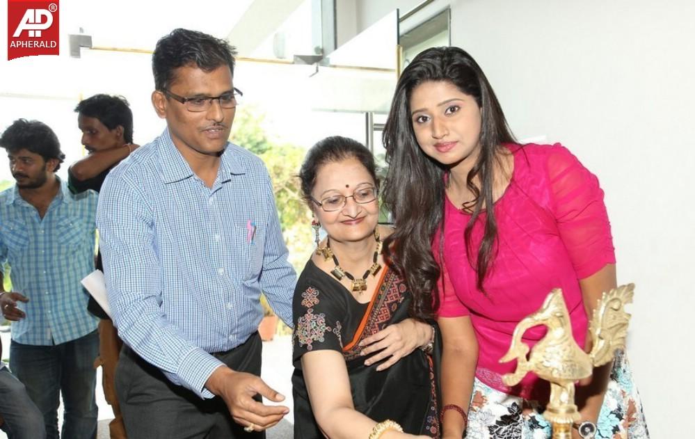 Shrujan Kutchi Hand Embroidery Expo Launch