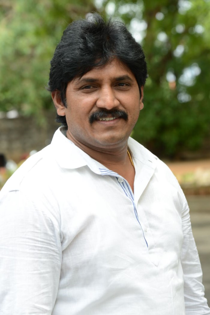 Ladies and Gentleman Song Launch Stills