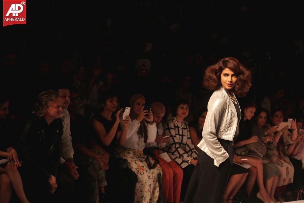 Priyanka Chopra Ramp Walks at Lakme Winter Festive 2014