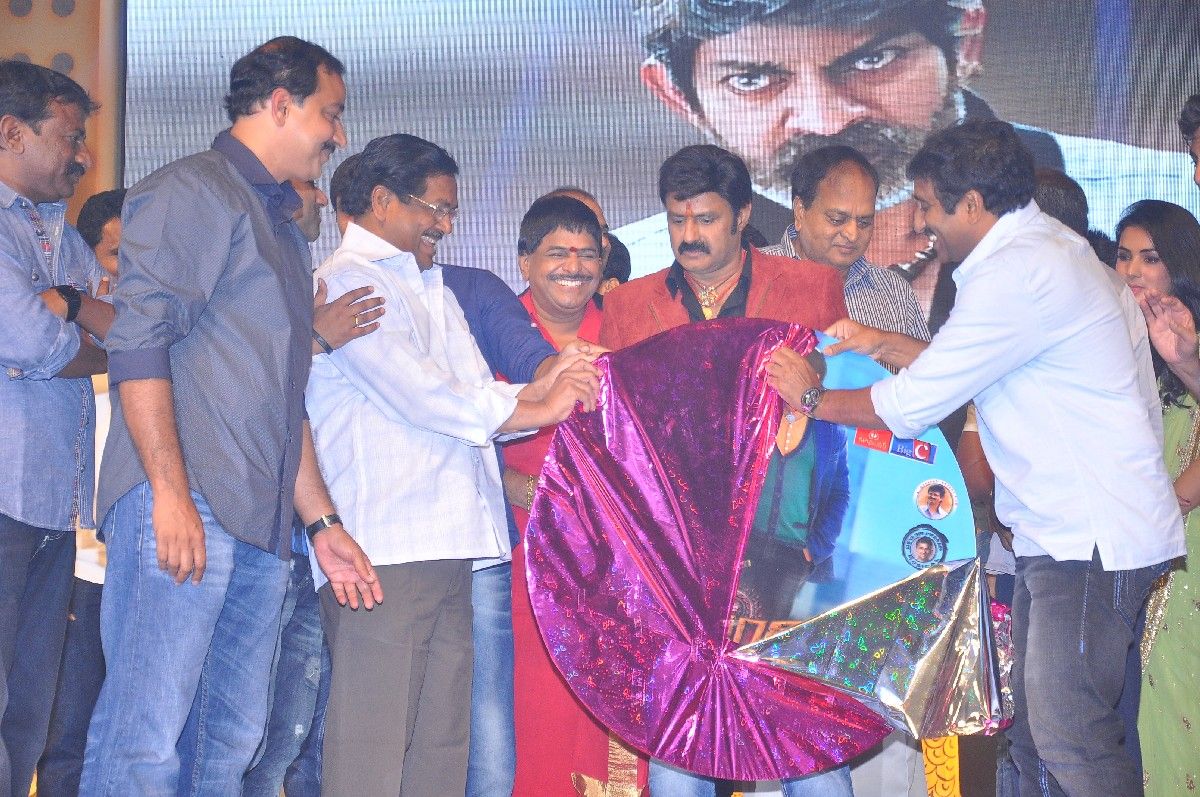 Legend Movie Audio Launch 4