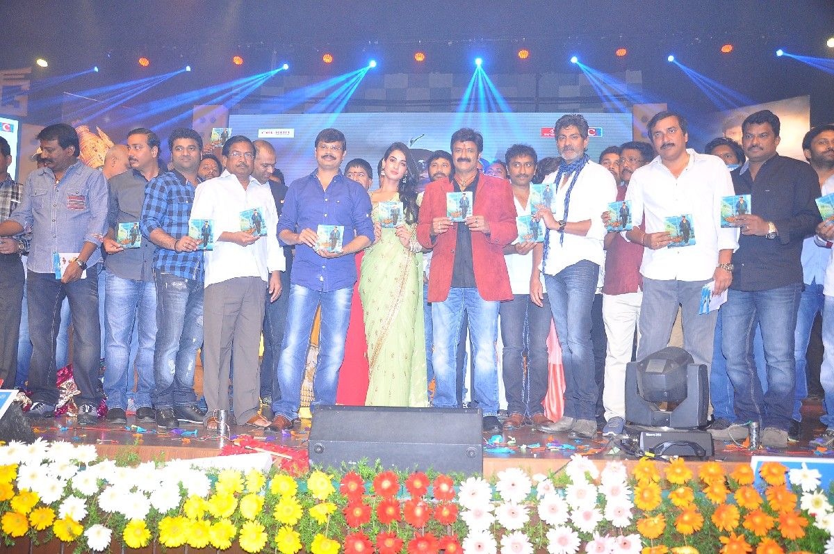 Legend Movie Audio Launch 4