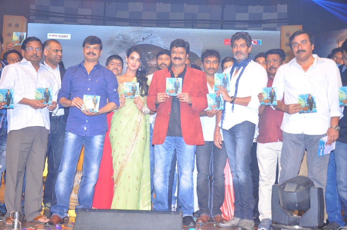 Legend Movie Audio Launch 4