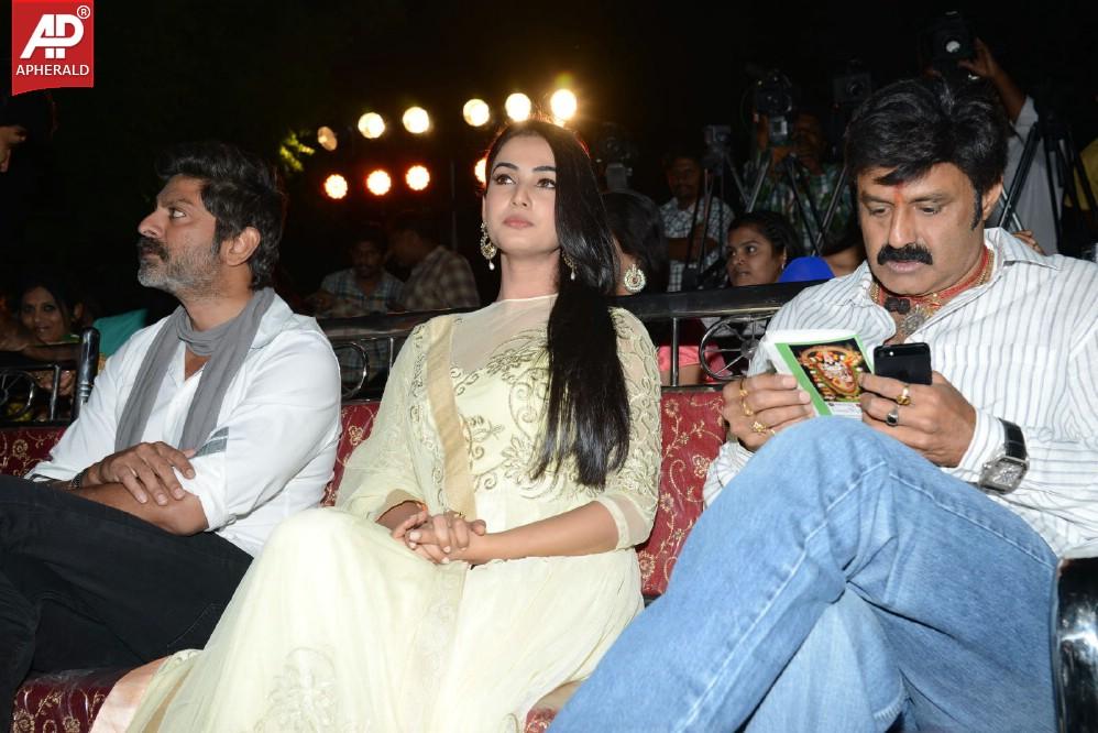 Legend Movie Success Meet 01