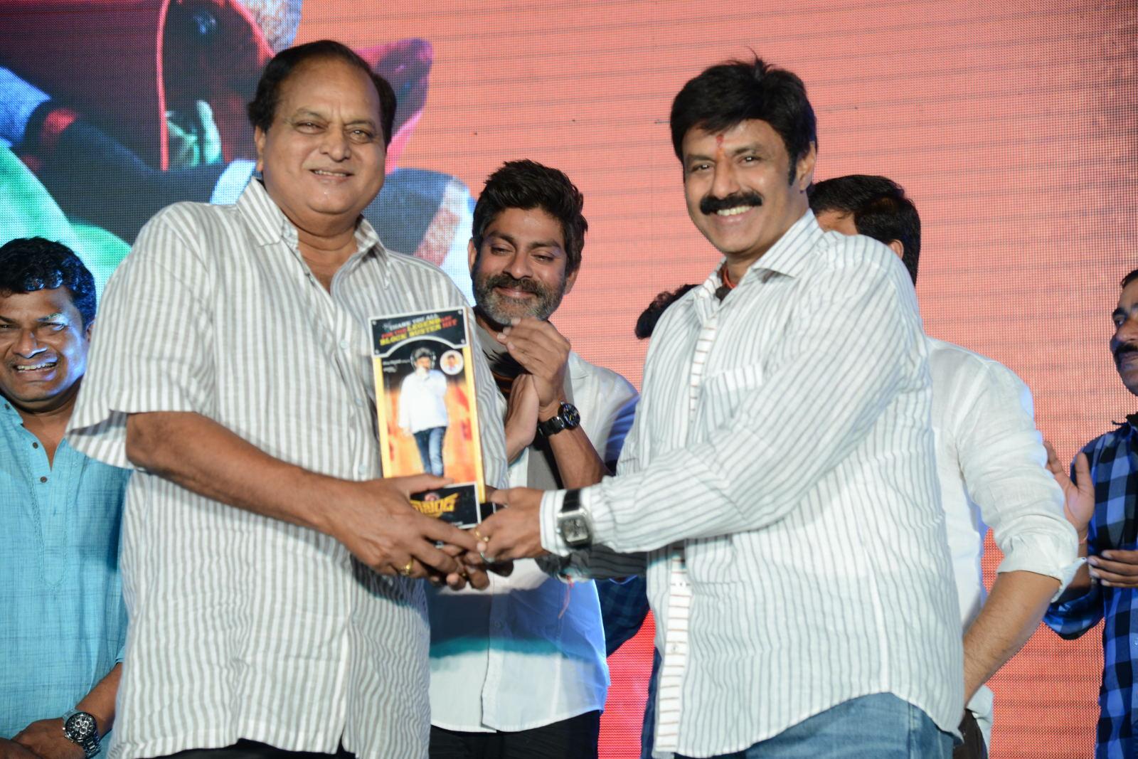 Legend Movie Success Meet 02