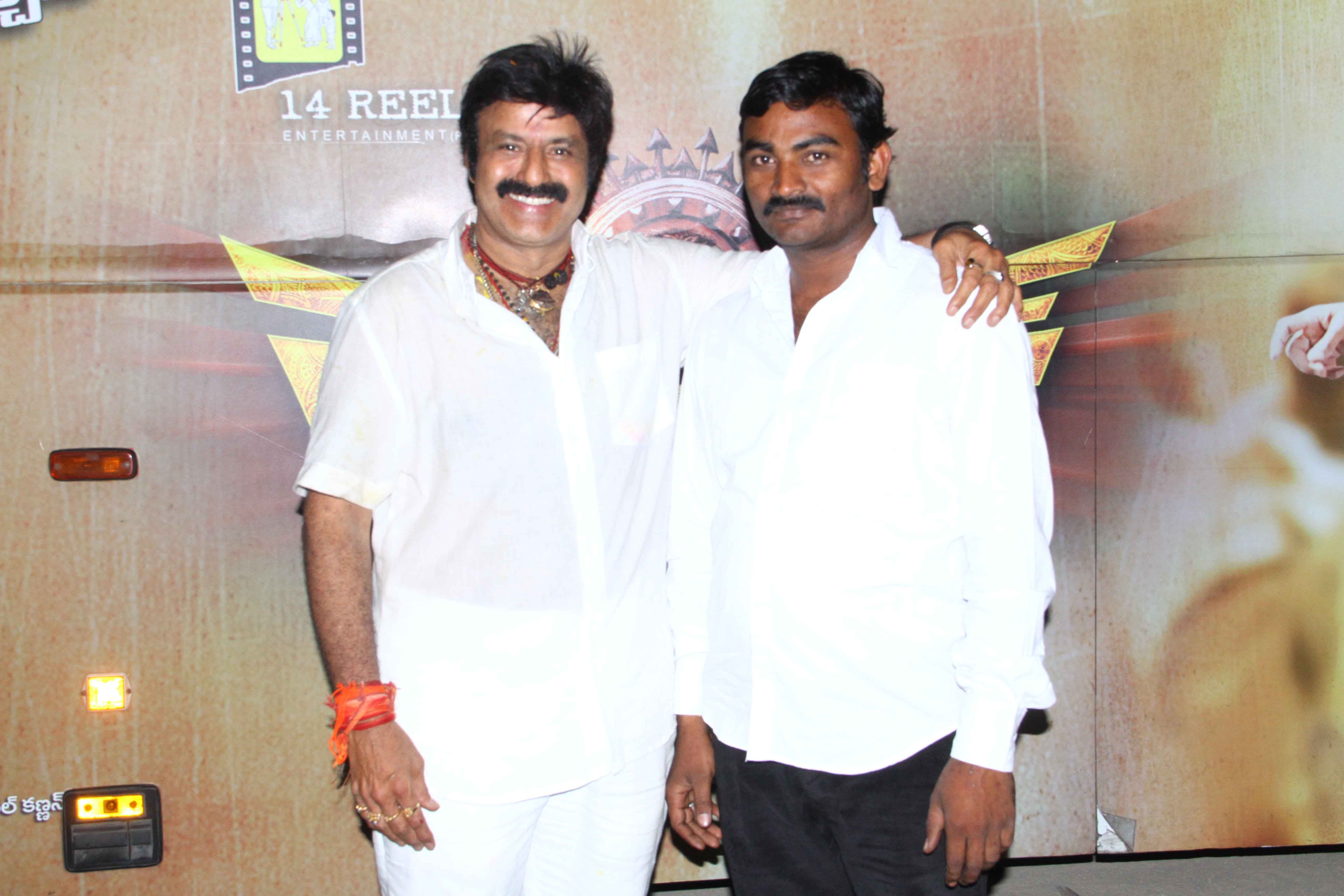 Legend Movie Success Tour Gallery