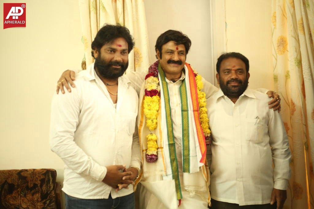 Legend Movie Success Tour Photos