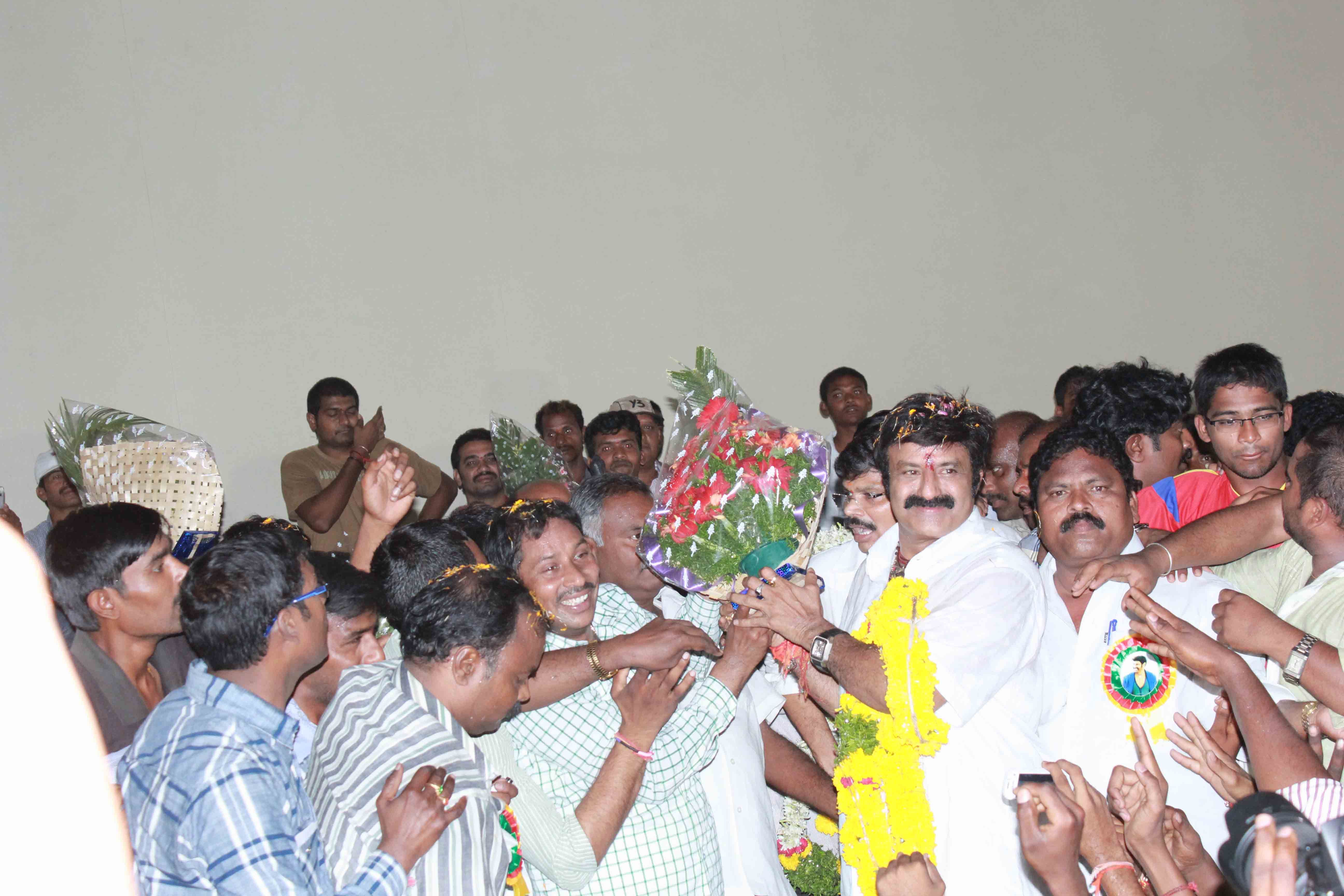 Legend Movie Success Tour Pictures