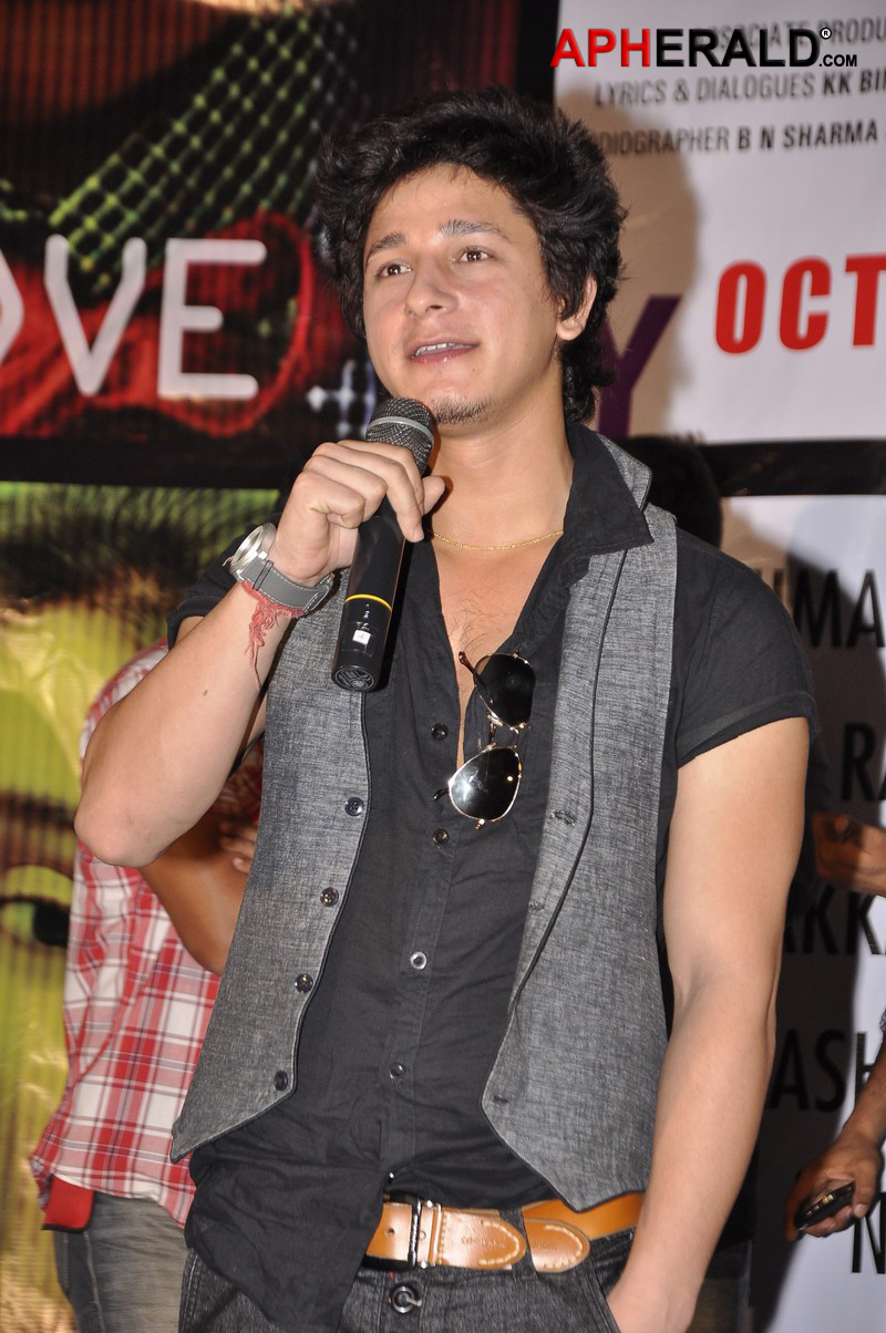 Login Movie Press Meet