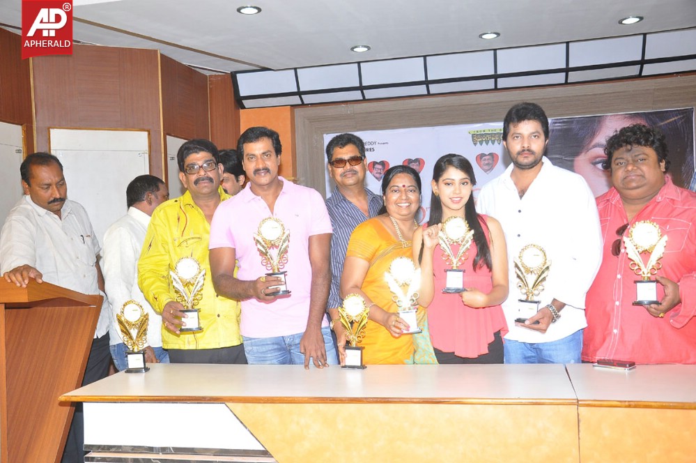 Love dot com platinam disk