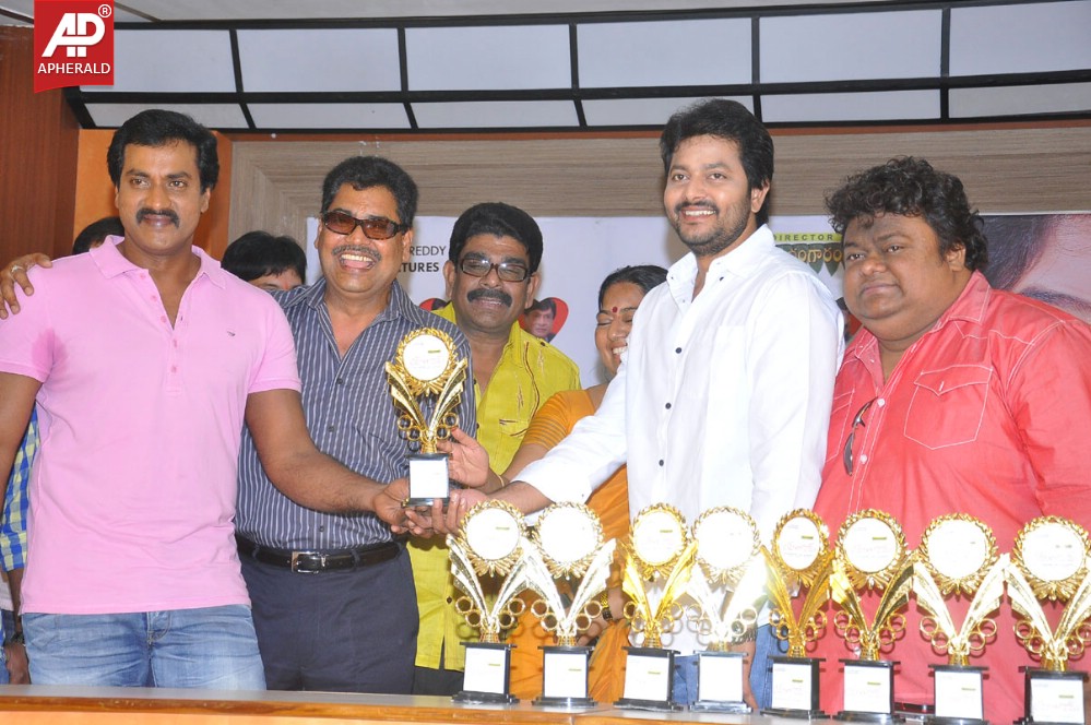 Love dot com platinam disk