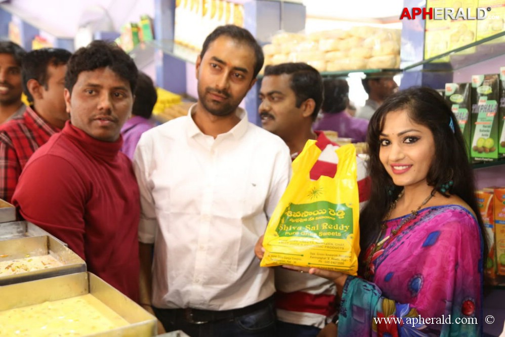 Madhavi Latha Launches Shiva Sai Reddy Sweets