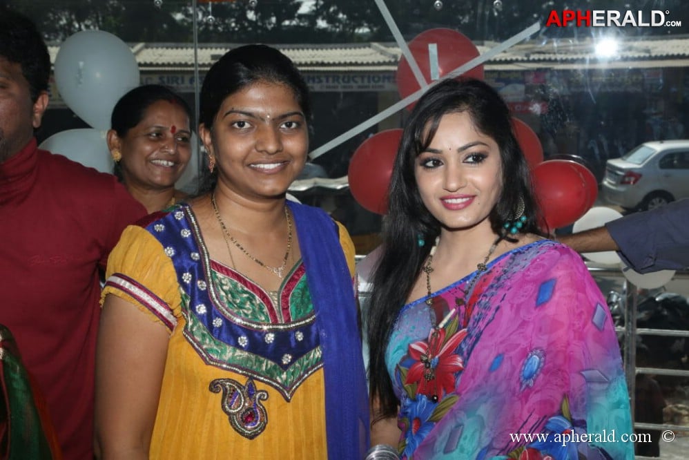 Madhavi Latha Launches Shiva Sai Reddy Sweets