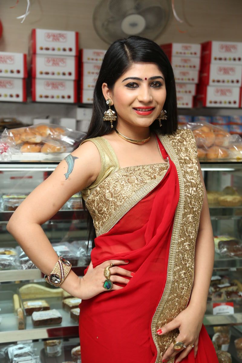Madhulagna Das Inaugurates Bakers Inn
