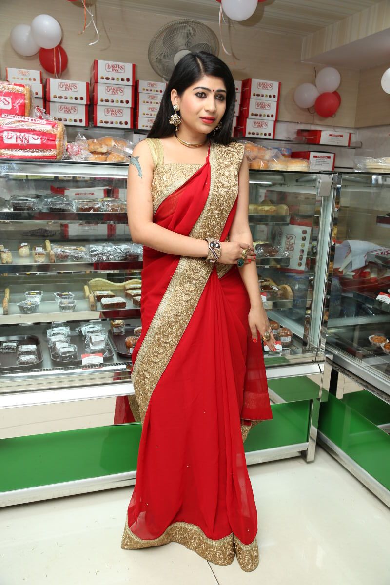 Madhulagna Das Inaugurates Bakers Inn