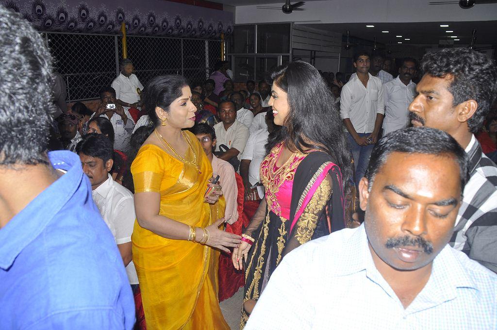 Mahaa Fine Arts Film Award 2014