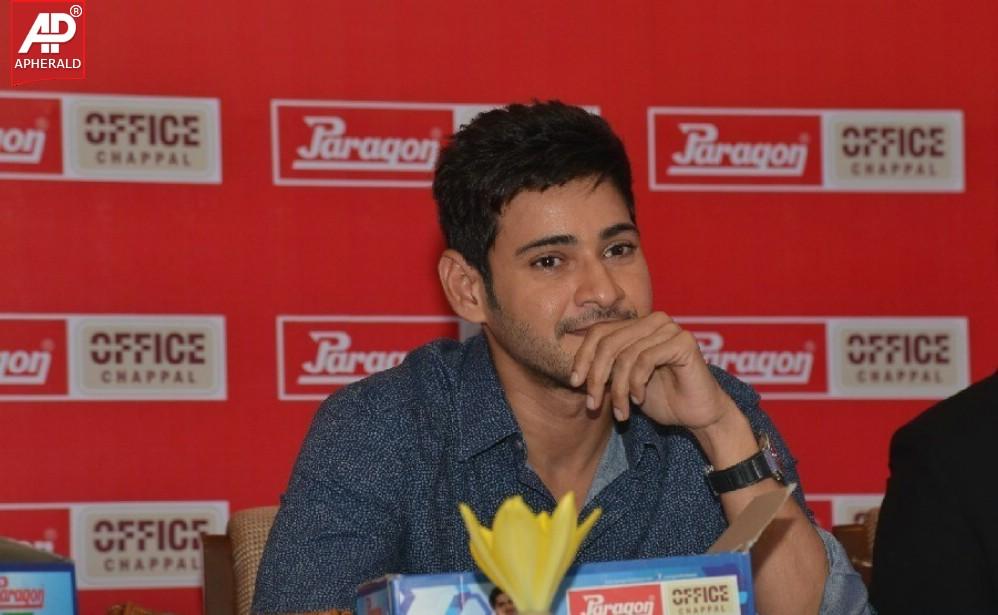 Mahesh at Paragon Cheppal Press Meet