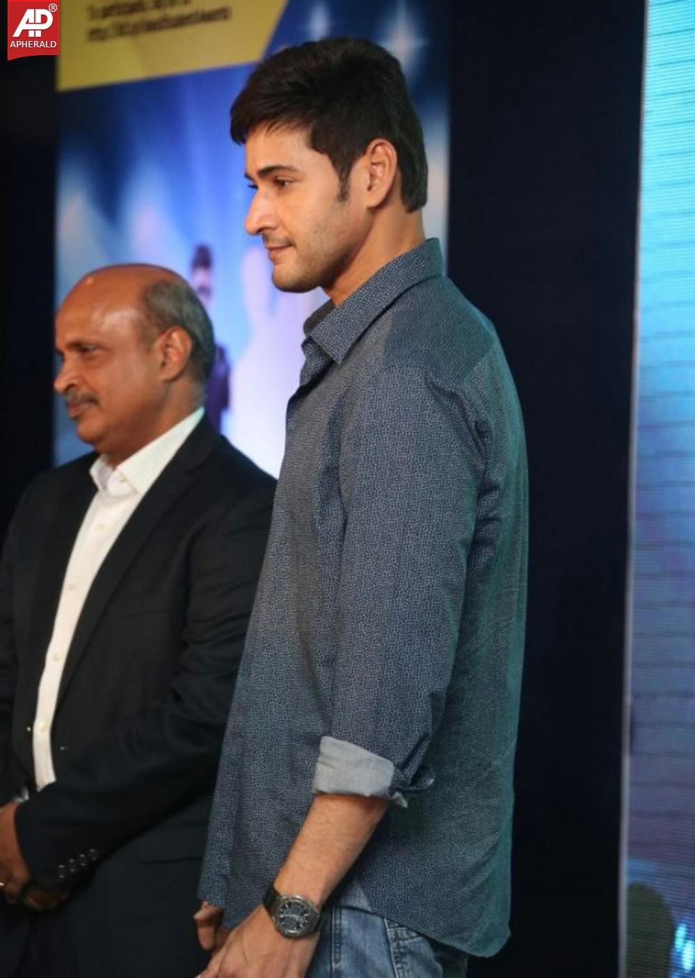 Mahesh Babu Presents Idea Students Awards