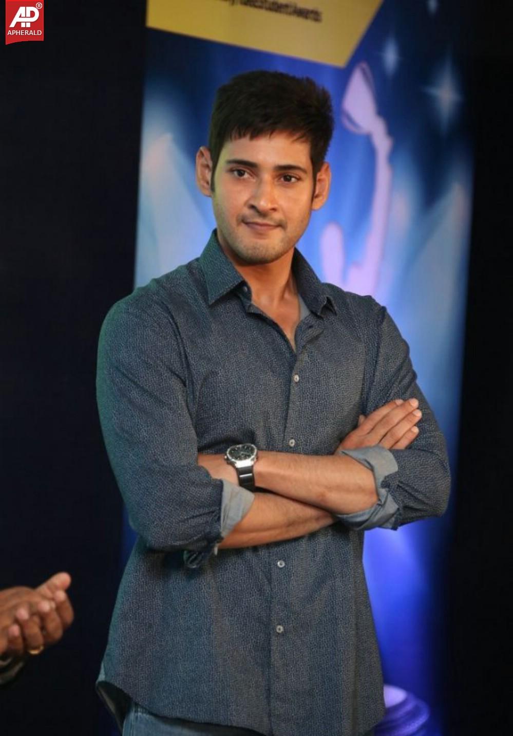 Mahesh Babu Presents Idea Students Awards