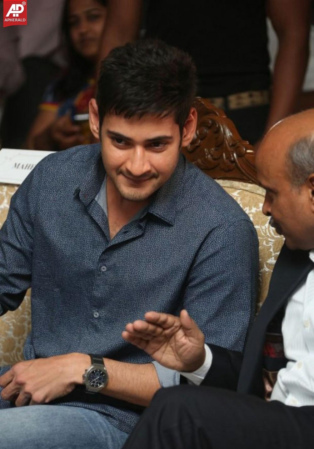 Mahesh Babu Presents Idea Students Awards