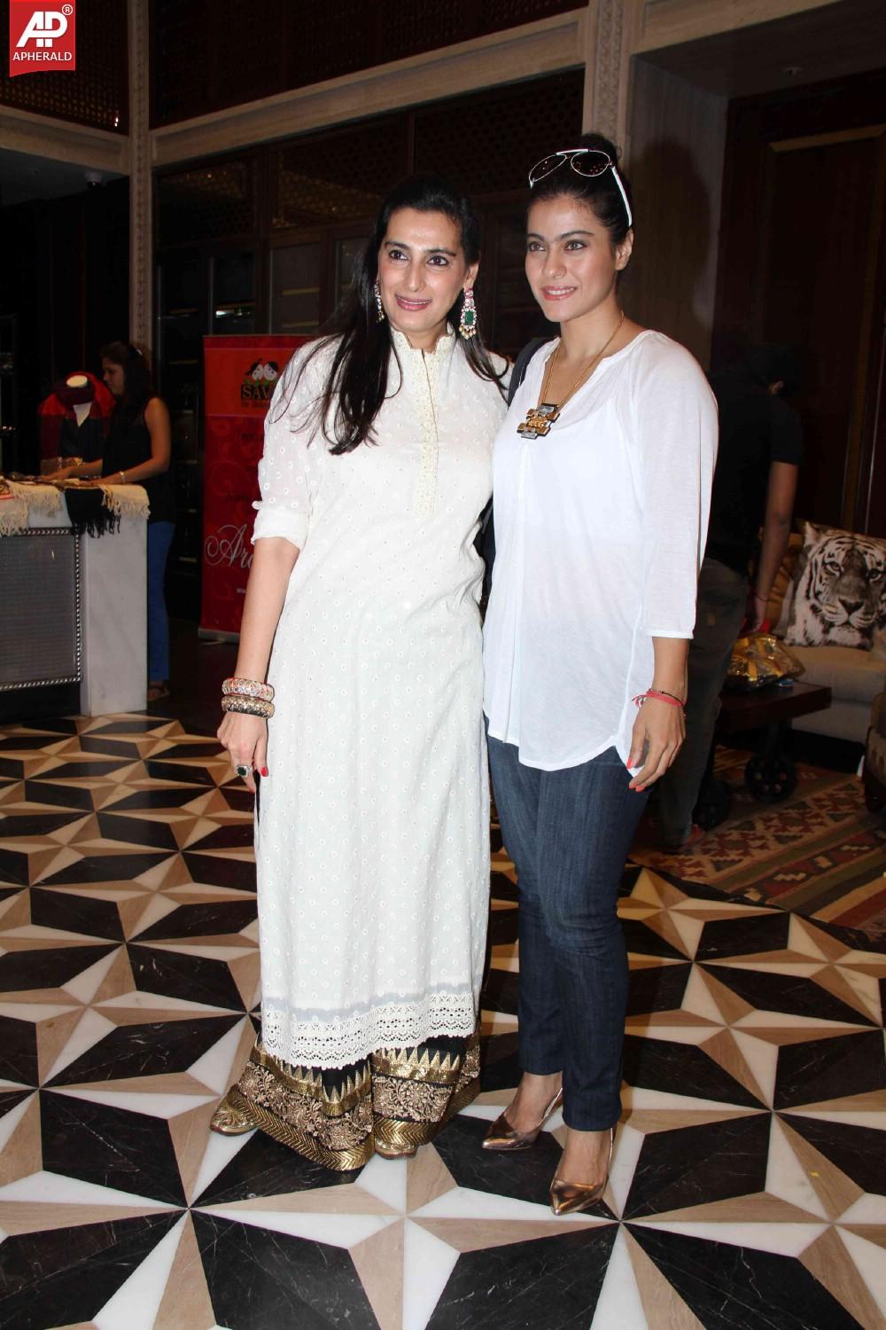Bollywood Celebs at Mana Shetty Araaish Exhibition