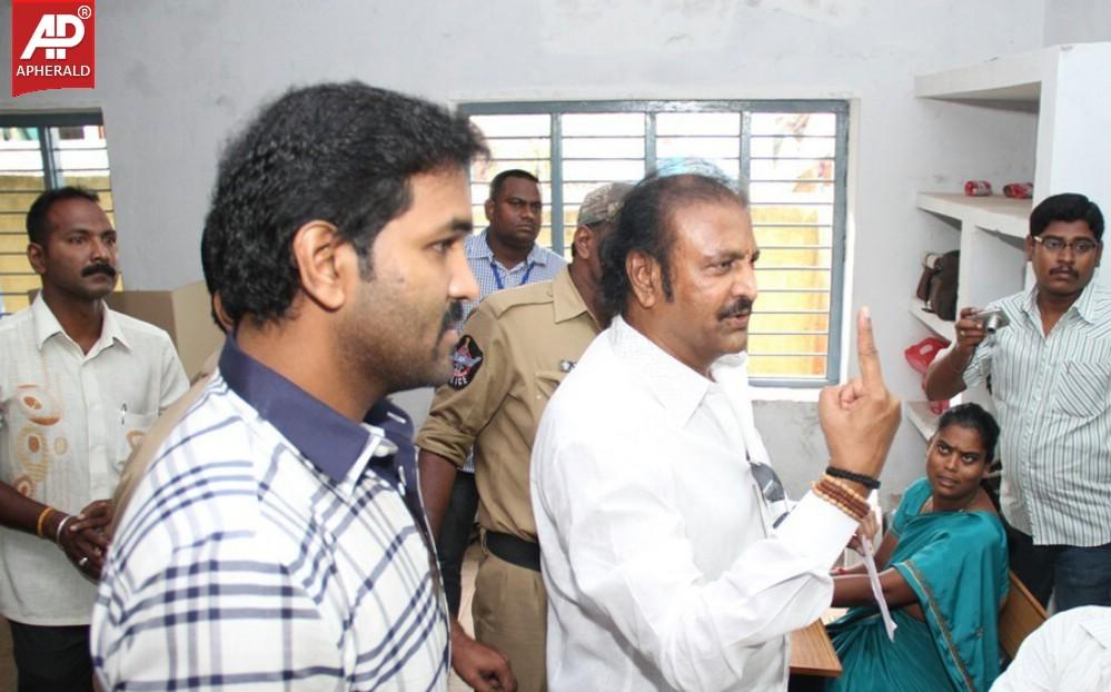 Manchu Family Cast Their Vote 