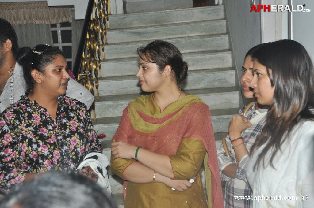 Manjula Vijayakumar Condolences Photos 