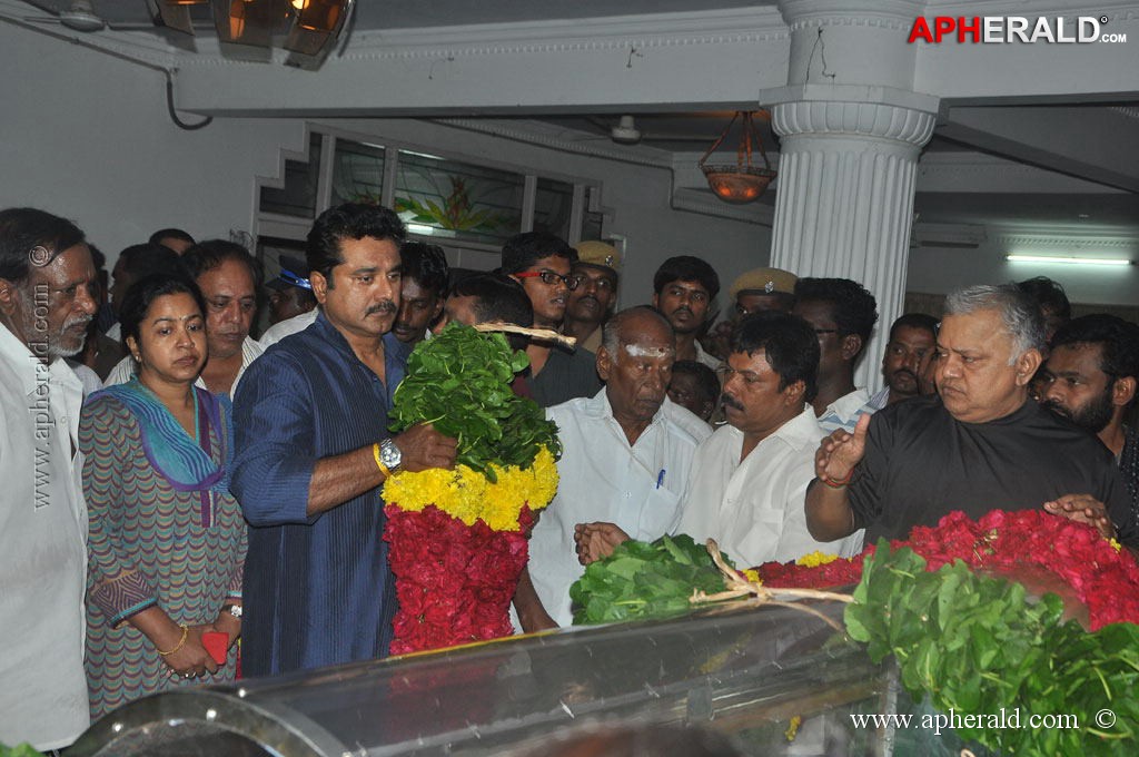 Manjula Vijayakumar Condolences Photos 