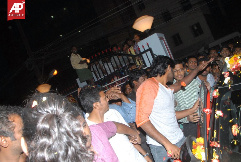 Manoj at shiva parvathi theatre stills