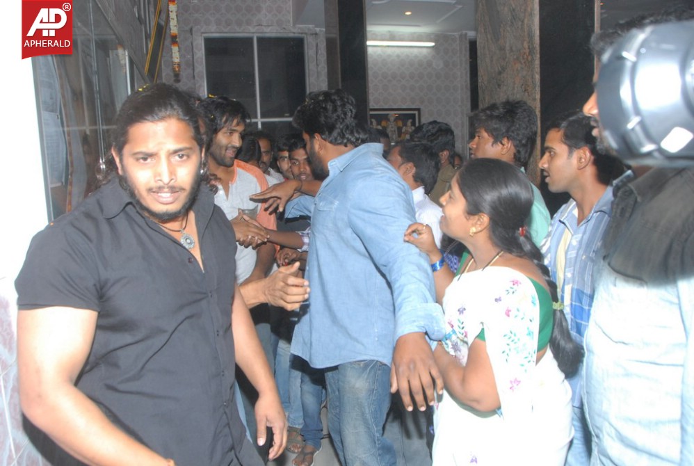 Manoj at shiva parvathi theatre stills