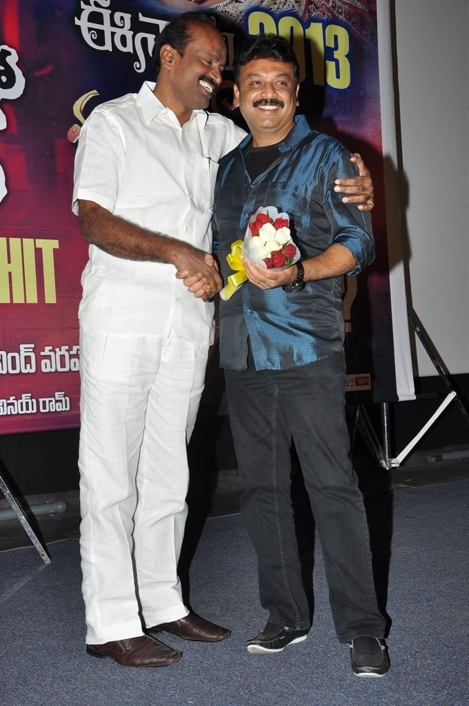 manushulatho jagratha platinam disk event