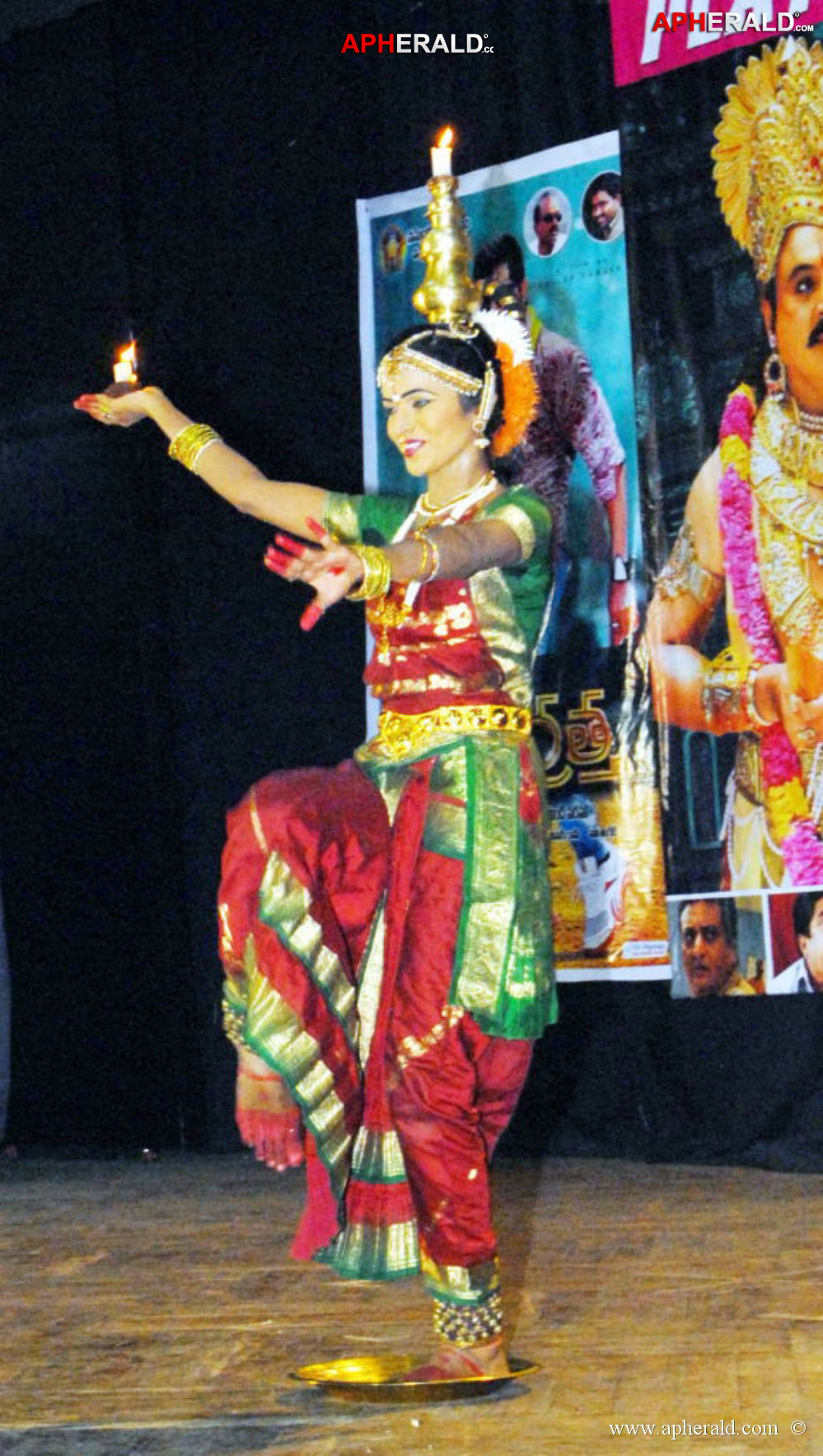 Manushulatho Jagratha Platinum Disc Function