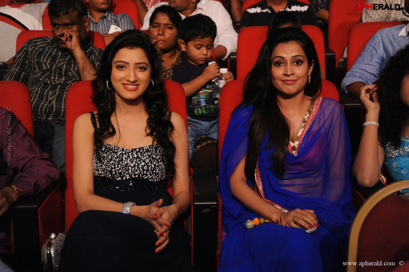 Manusunu Mayaseyake Movie Audio Function