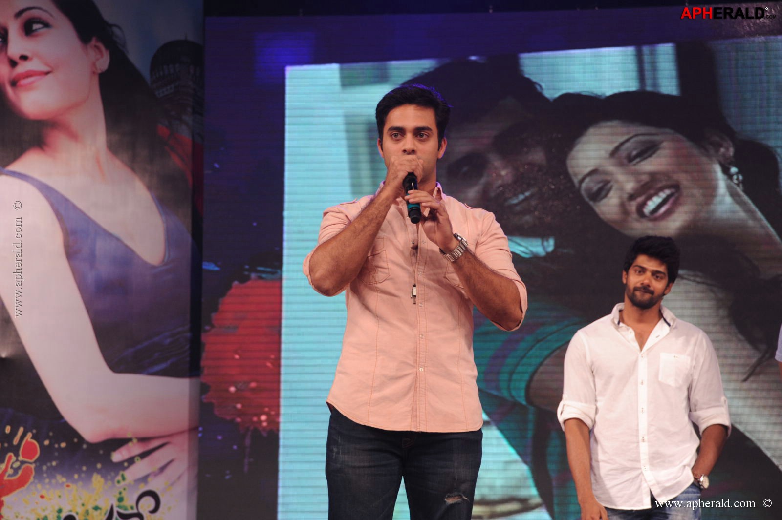 Manusunu Mayaseyake Movie Audio Function