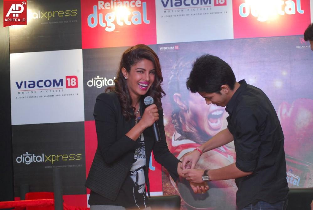 Priyanka Chopra Promotes Mary Kom At Reliance Digital Express