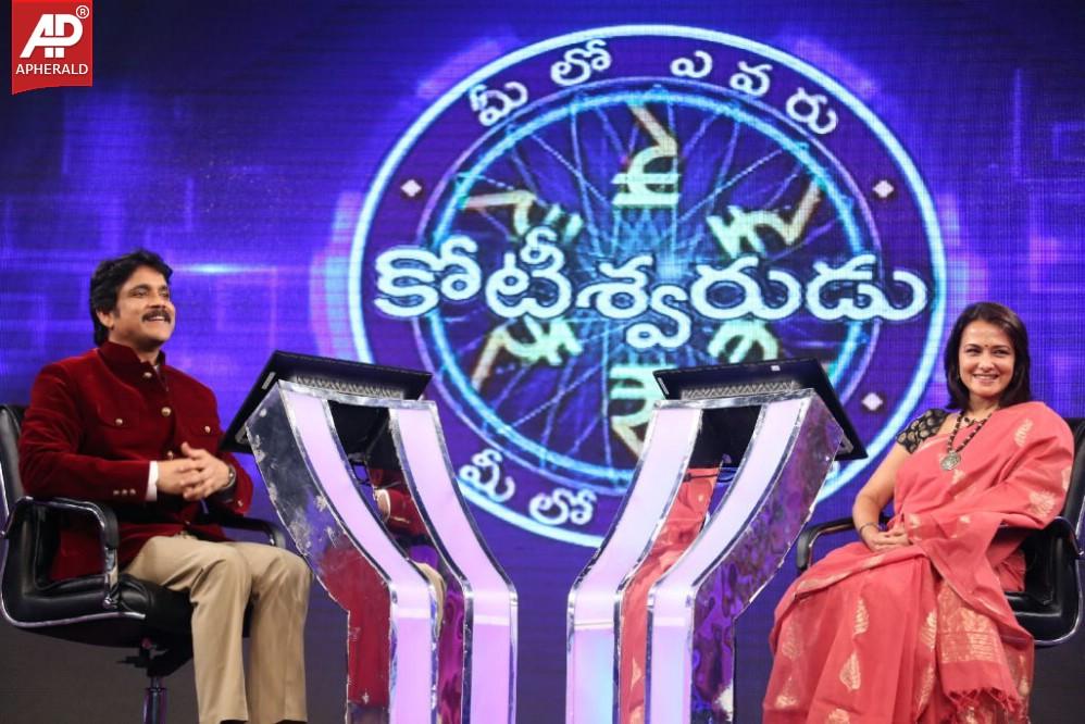 Meelo Evaru Koteeswarudu Game Show PM