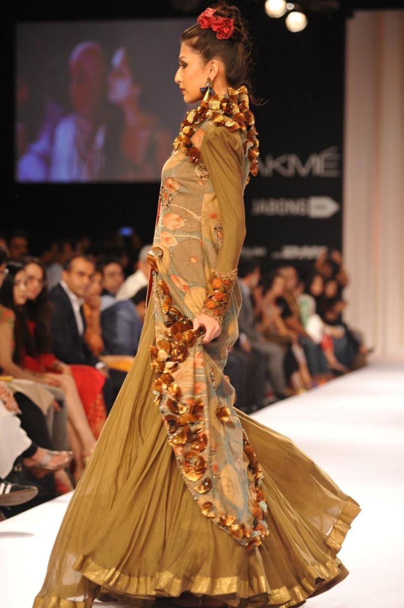 Ministry of Textiles Show at LFW WF 2014 Photos