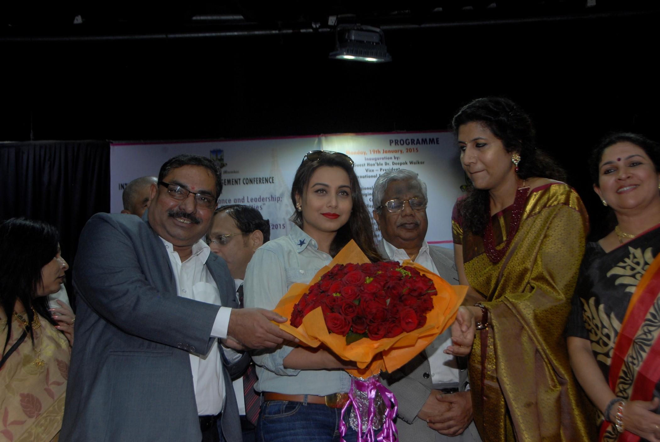 Mumbai University Felicitates Rani Mukherjee