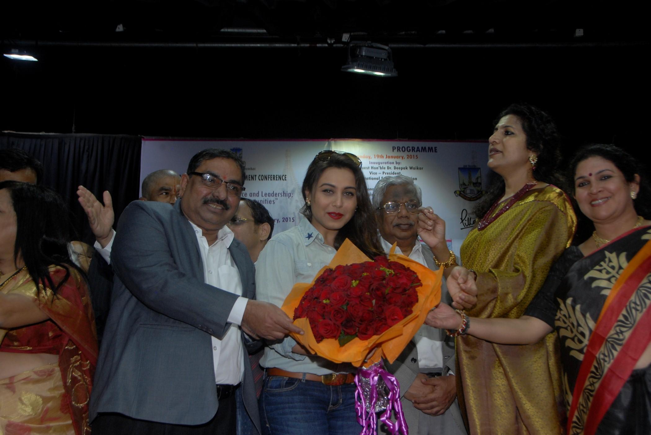 Mumbai University Felicitates Rani Mukherjee