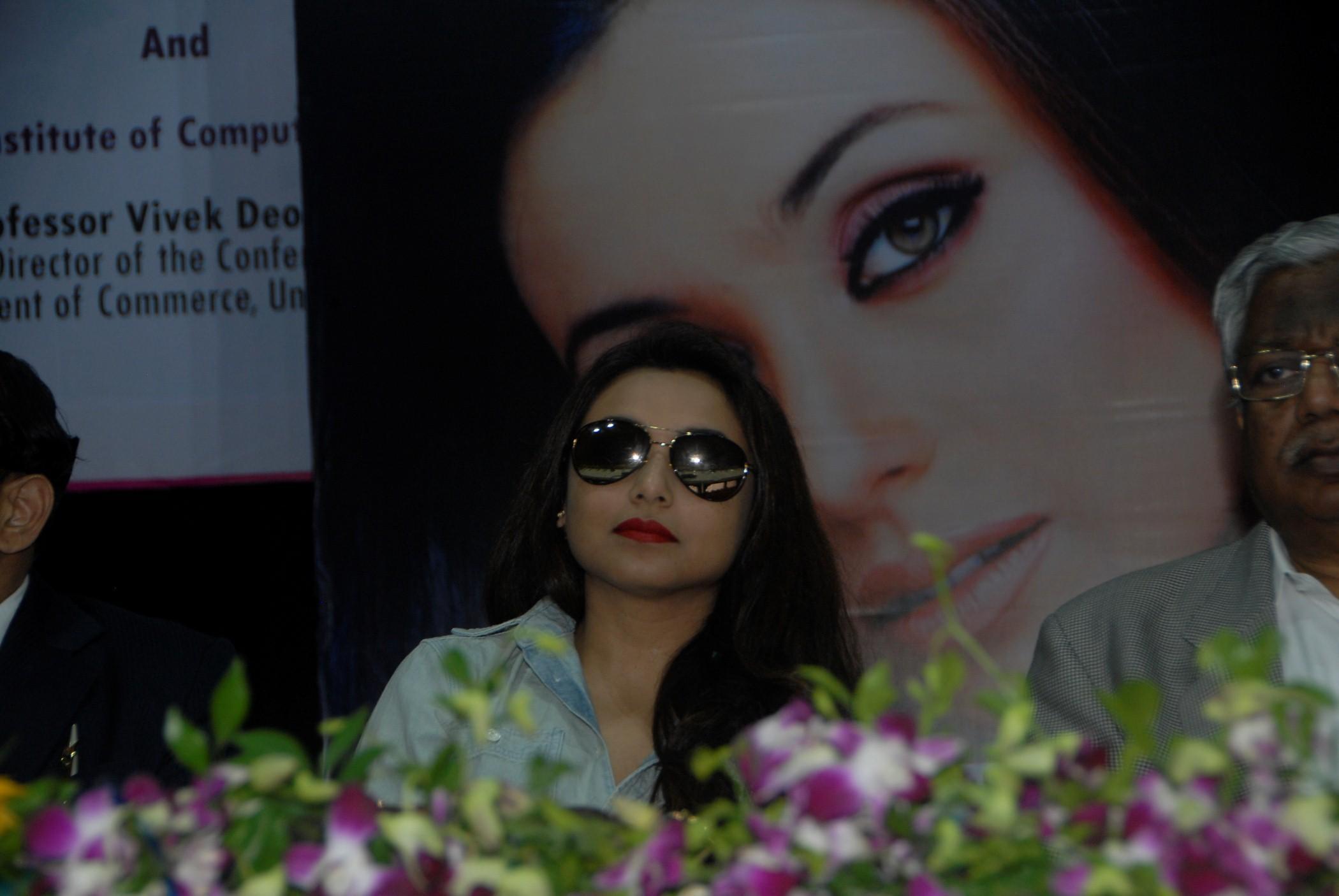 Mumbai University Felicitates Rani Mukherjee