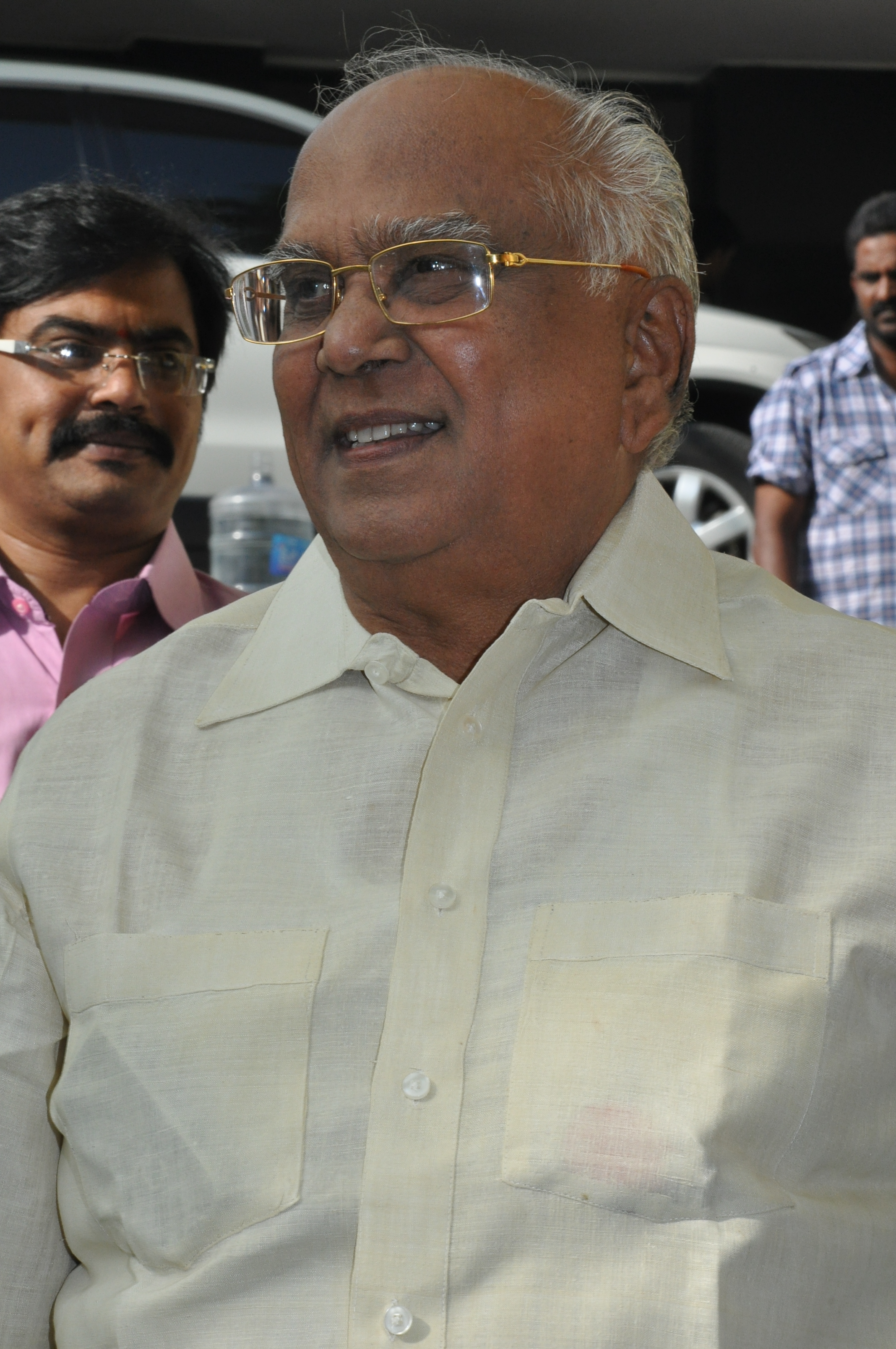 Nagachaitanya Sunil Vettai Remake