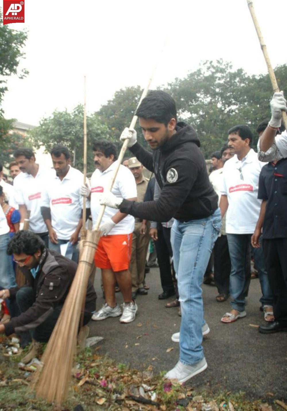 Nagarjuna Family Joins Swachh Bharat